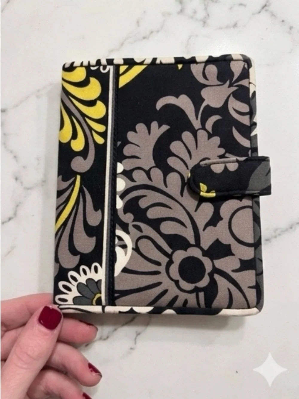 Vera Bradley Red, Black, Gray & Yellow Floral planner or kindle Sleeve Duo